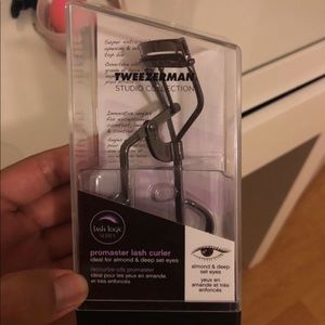 Tweezerman promaster lash curler
